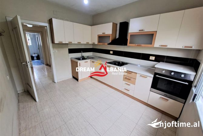 Shtepi ne shitje 2+1 ne Tirane - 154,000 Euro