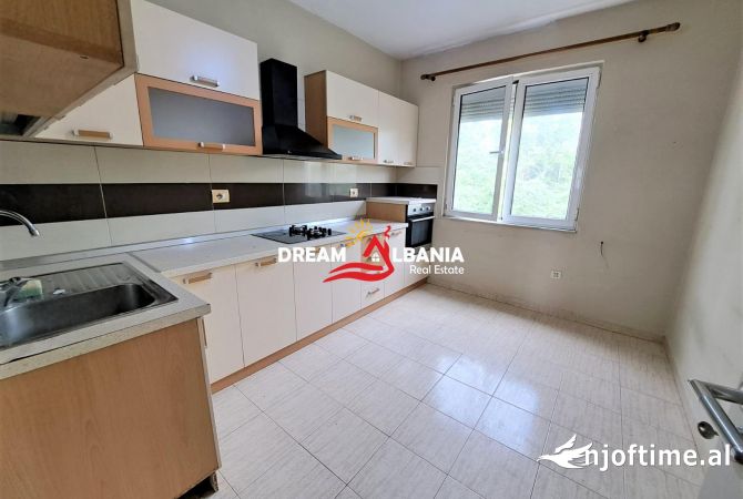 Shtepi ne shitje 2+1 ne Tirane - 154,000 Euro