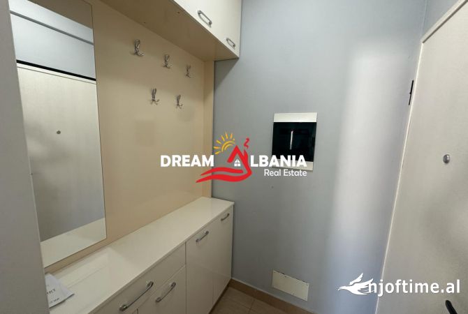 Shtepi me qera Apartament ne Tirane, 1+1, Mobilimi E mobiluar, Pagesa 500  Euro.