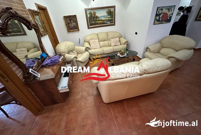 Shtepi ne shitje 2+1 ne Tirane - 248,000 Euro