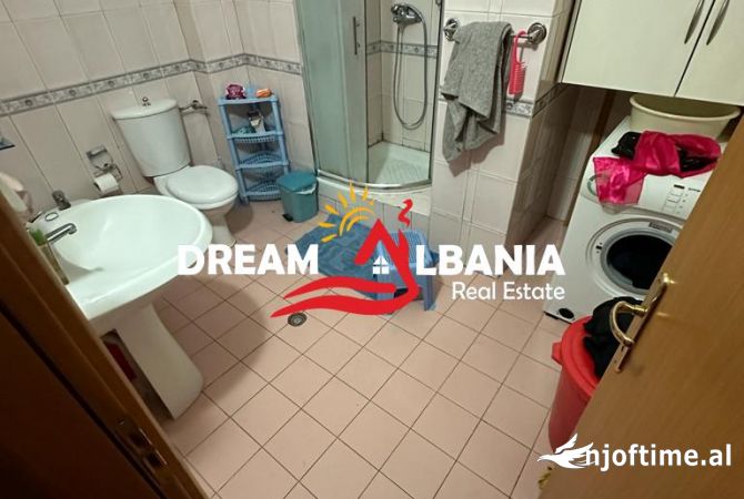 Shtepi ne shitje Apartament ne Tirane, 2+1, Mobilimi E mobiluar, Pagesa 248,000  Euro.