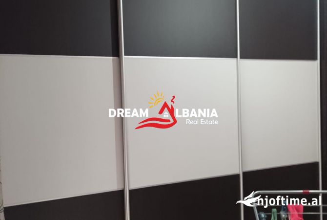 Shtepi me qera Apartament ne Tirane, 3+1, Mobilimi E mobiluar, Pagesa 500  Euro.