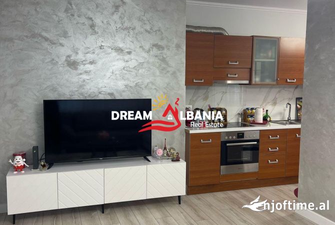 Shtepi me qera 1+1 ne Tirane - 700 Euro