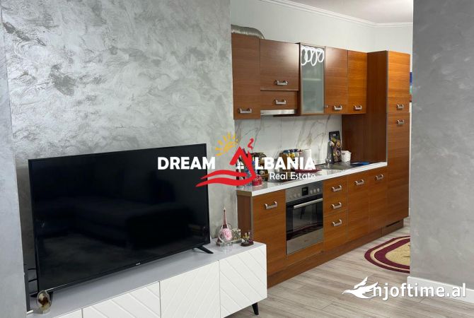 Shtepi me qera 1+1 ne Tirane - 700 Euro