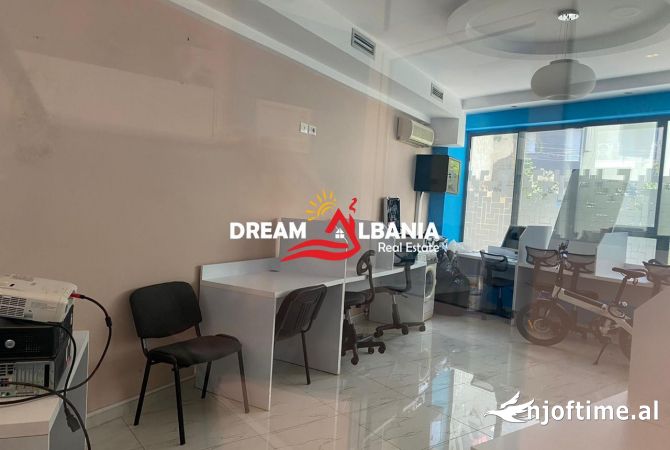Ambient biznesi me qera 3+1 ne Tirane - 900 Euro