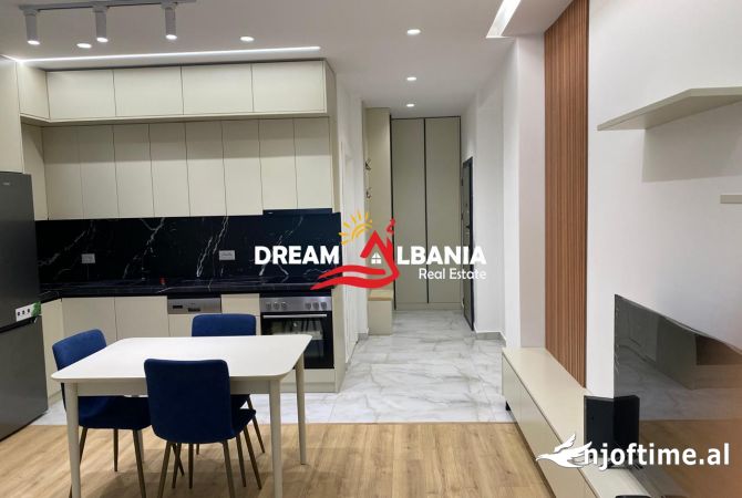 Shtepi me qera Apartament ne Tirane, 1+1, Mobilimi E mobiluar, Pagesa 500  Euro.