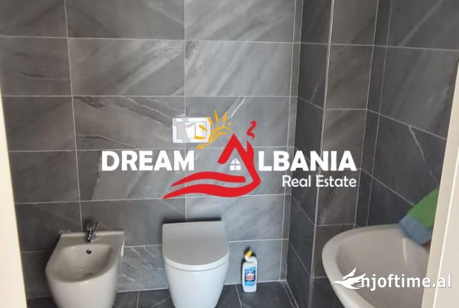 Ambient Zyrash me Qera ne Afersi te Bulevardit te Ri ne Tirane (ID 42611240)