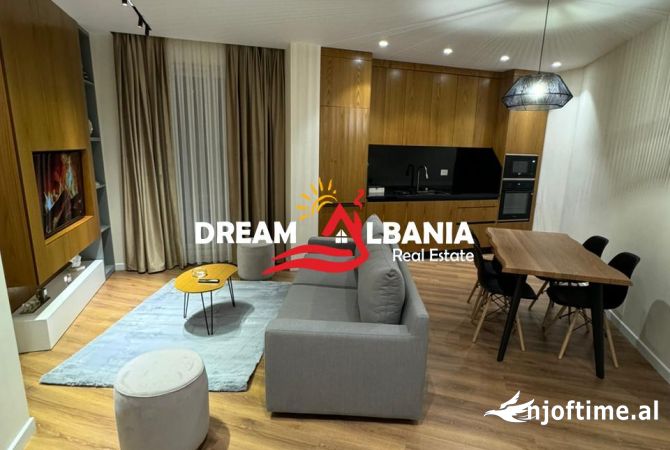 Shtepi ne shitje 2+1 ne Tirane - 280,000 Euro