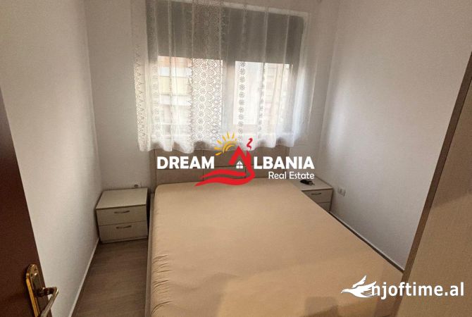 Shtepi me qera Apartament ne Tirane, 2+1, Mobilimi E mobiluar, Pagesa 600  Euro.