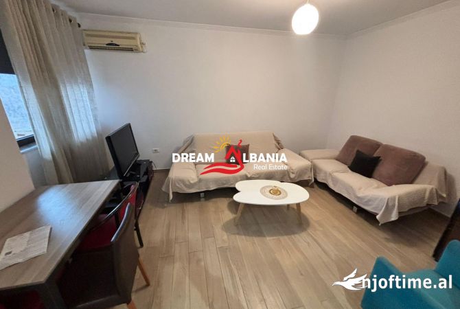 Shtepi me qera 2+1 ne Tirane - 600 Euro