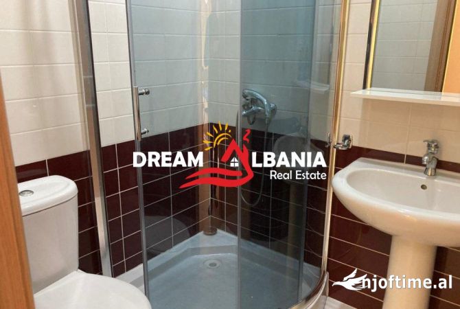 Shtepi me qera Apartament ne Tirane, 2+1, Mobilimi E mobiluar, Pagesa 670  Euro.