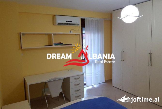 Shtepi me qera Apartament ne Tirane, 2+1, Mobilimi E mobiluar, Pagesa 670  Euro.