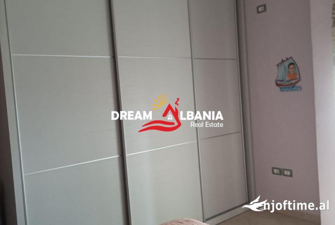 Shtepi me qera Apartament ne Tirane, 2+1, Mobilimi E mobiluar, Pagesa 500  Euro.