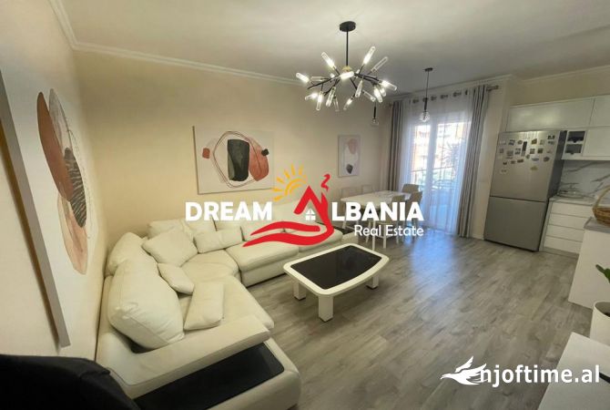 Shtepi me qera 2+1 ne Tirane - 600 Euro