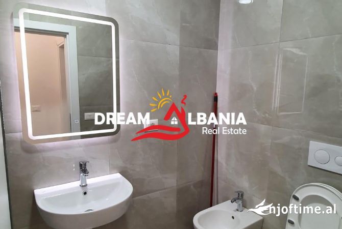 Shtepi me qera Apartament ne Tirane, 2+1, Mobilimi E mobiluar, Pagesa 650  Euro.