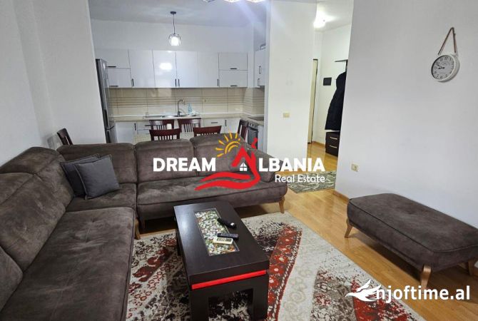 Shtepi me qera 2+1 ne Tirane - 50,000 Leke