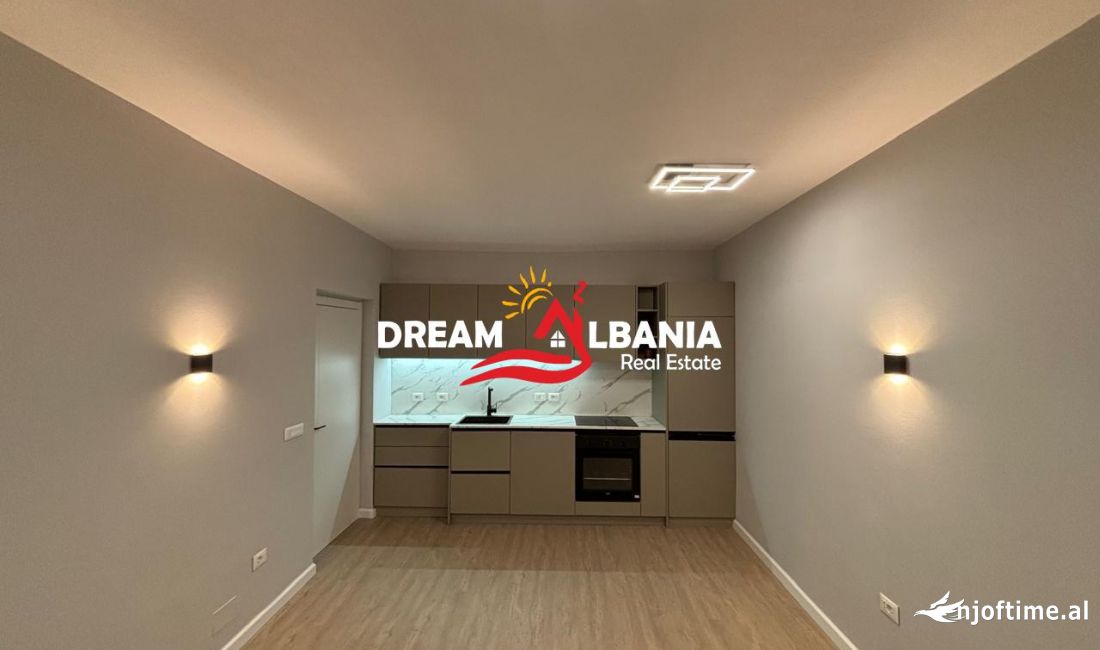 Apartament 2+1 me qera per zyra ne rrugen Andon Zako Cajupi, Bllok (ID 42611243)