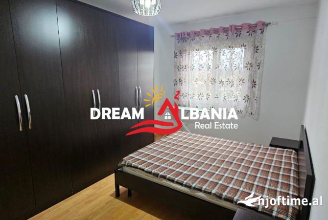 Shtepi me qera 2+1 ne Tirane - 50,000 Leke