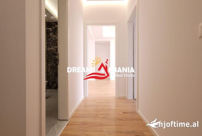 Shtepi ne shitje Apartament ne Tirane, 2+1, Mobilimi Bosh, pa mobiluar, Pagesa 210,000  Euro.