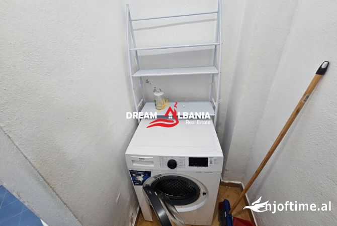 Shtepi me qera Apartament ne Tirane, 2+1, Mobilimi E mobiluar, Pagesa 40,000  Leke.