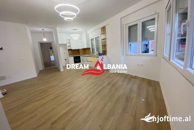 Shtepi me qera 2+1 ne Tirane - 500 Euro