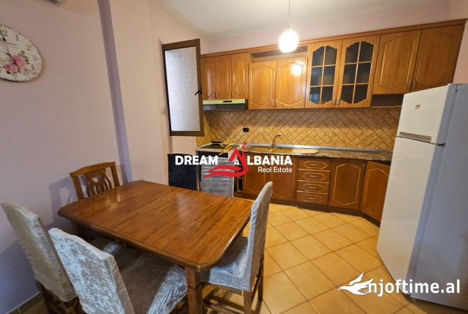 Shtepi me qera 2+1 ne Tirane - 40,000 Leke