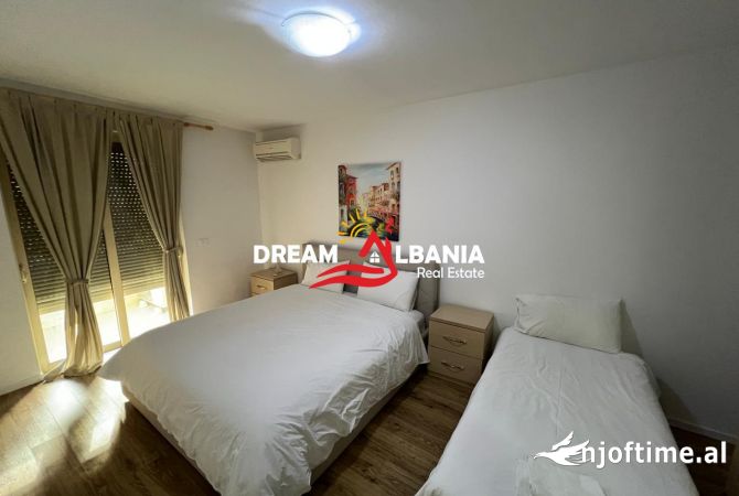 Shtepi me qera Apartament ne Tirane, 2+1, Mobilimi E mobiluar, Pagesa 1,105  Euro.