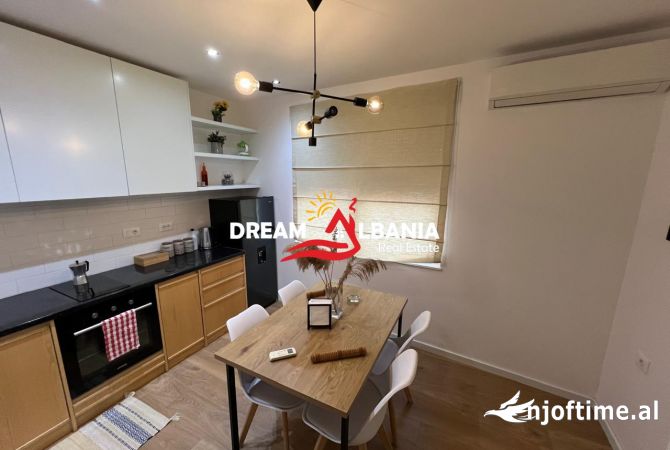 Shtepi me qera Garsoniere ne Tirane - 850 Euro