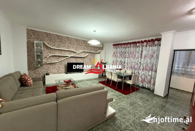Shtepi me qera 2+1 ne Tirane - 700 Euro
