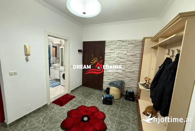 Shtepi me qera Apartament ne Tirane, 2+1, Mobilimi E mobiluar, Pagesa 700  Euro.