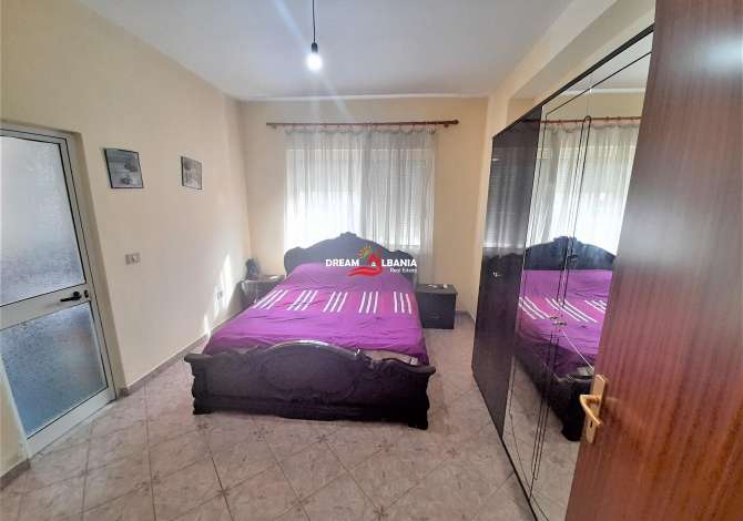 Shtepi ne shitje  ne Tirane, 2+1, Mobilimi E mobiluar, Pagesa 114,000  Euro.