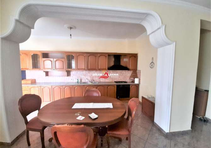 Shtepi ne shitje 2+1 ne Tirane - 114,000 Euro