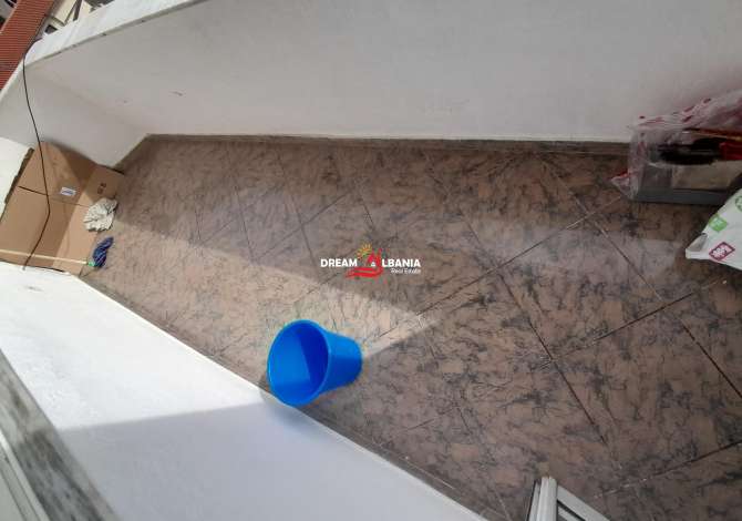 Shtepi ne shitje  ne Tirane, 2+1, Mobilimi E mobiluar, Pagesa 114,000  Euro.