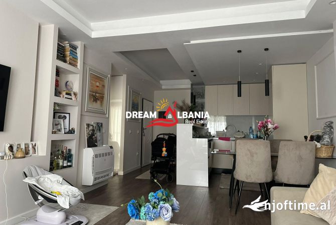 Shtepi ne shitje 2+1 ne Tirane - 185,000 Euro