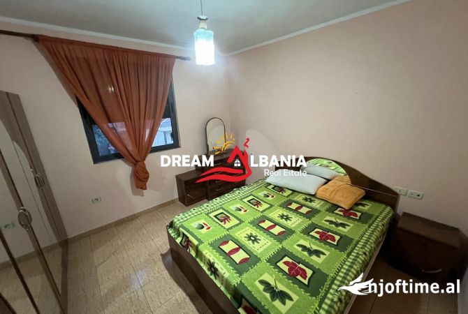 Shtepi ne shitje Apartament ne Tirane, 1+1, Mobilimi E mobiluar, Pagesa 76,000  Euro.