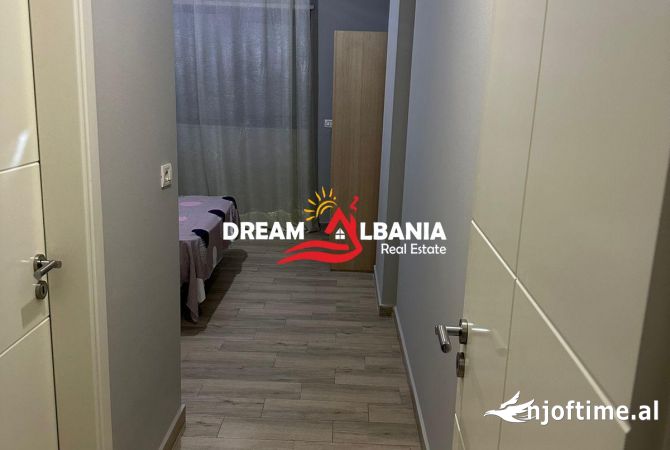 Shtepi ne shitje Apartament ne Tirane, 2+1, Mobilimi E mobiluar, Pagesa 140,000  Euro.