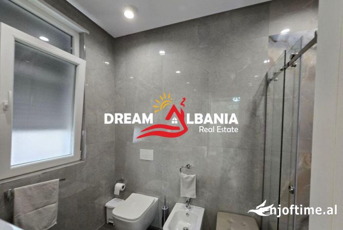 Shtepi ne shitje Apartament ne Tirane, 2+1, Mobilimi E mobiluar, Pagesa 300,000  Euro.