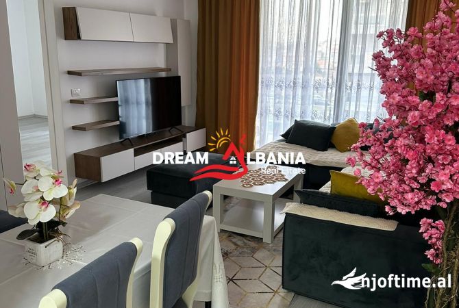 Shtepi me qera 2+1 ne Tirane - 850 Euro