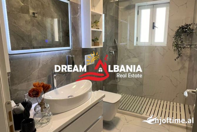 Shtepi me qera Apartament ne Tirane, 2+1, Mobilimi E mobiluar, Pagesa 750  Euro.