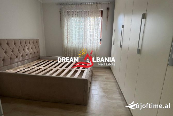 Shtepi ne shitje Apartament ne Tirane, 1+1, Mobilimi E mobiluar, Pagesa 90,000  Euro.