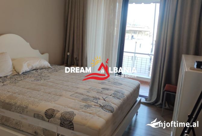 Shtepi ne shitje Apartament ne Tirane, 2+1, Mobilimi E mobiluar, Pagesa 290,000  Euro.