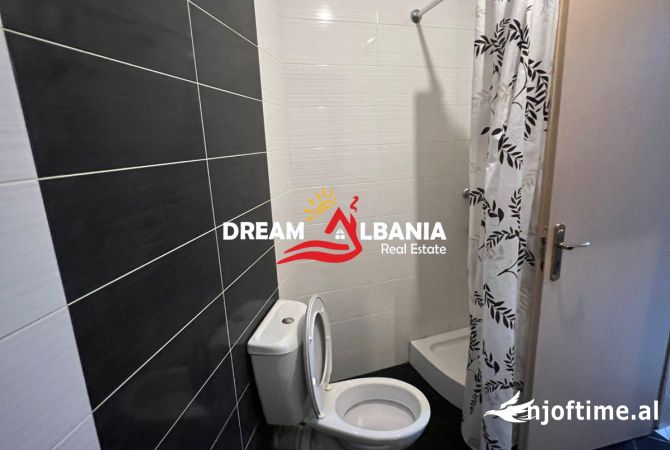 Shtepi me qera Apartament ne Tirane, 1+1, Mobilimi E mobiluar, Pagesa 500  Euro.