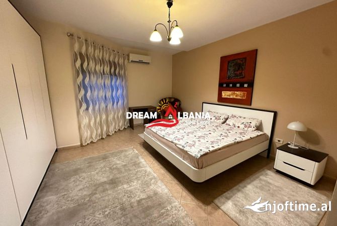 Shtepi me qera Apartament ne Tirane, 2+1, Mobilimi E mobiluar, Pagesa 600  Euro.