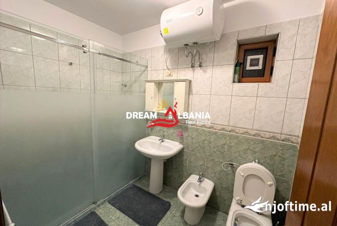 Shtepi me qera Apartament ne Tirane, 2+1, Mobilimi E mobiluar, Pagesa 600  Euro.