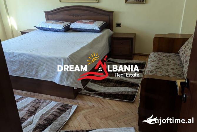 Shtepi me qera Apartament ne Tirane, 2+1, Mobilimi E mobiluar, Pagesa 550  Euro.