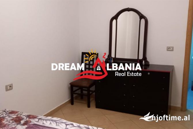 Shtepi me qera Apartament ne Tirane, 2+1, Mobilimi E mobiluar, Pagesa 50,000  Leke.