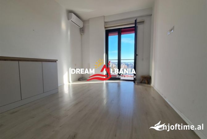 Shtepi me qera Apartament ne Tirane, 3+1, Mobilimi Bosh, pa mobiluar, Pagesa 750  Euro.