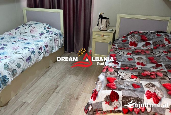 Shtepi me qera Apartament ne Tirane, 3+1, Mobilimi E mobiluar, Pagesa 800  Euro.