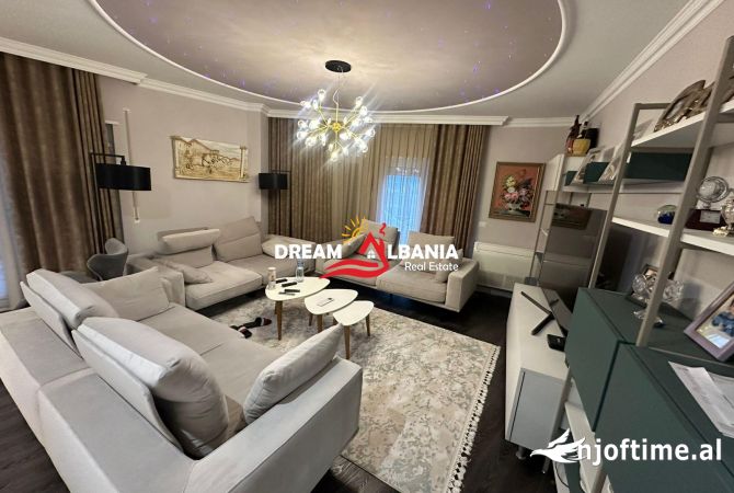 Shtepi me qera 3+1 ne Tirane - 700 Euro