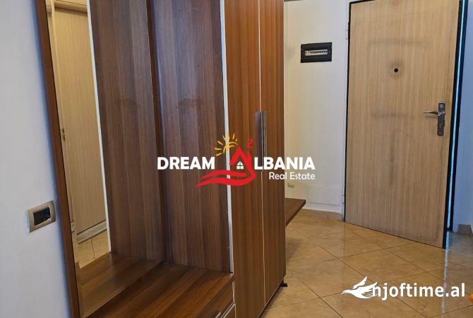 Shtepi ne shitje Apartament ne Tirane, 2+1, Mobilimi E mobiluar, Pagesa 210,000  Euro.